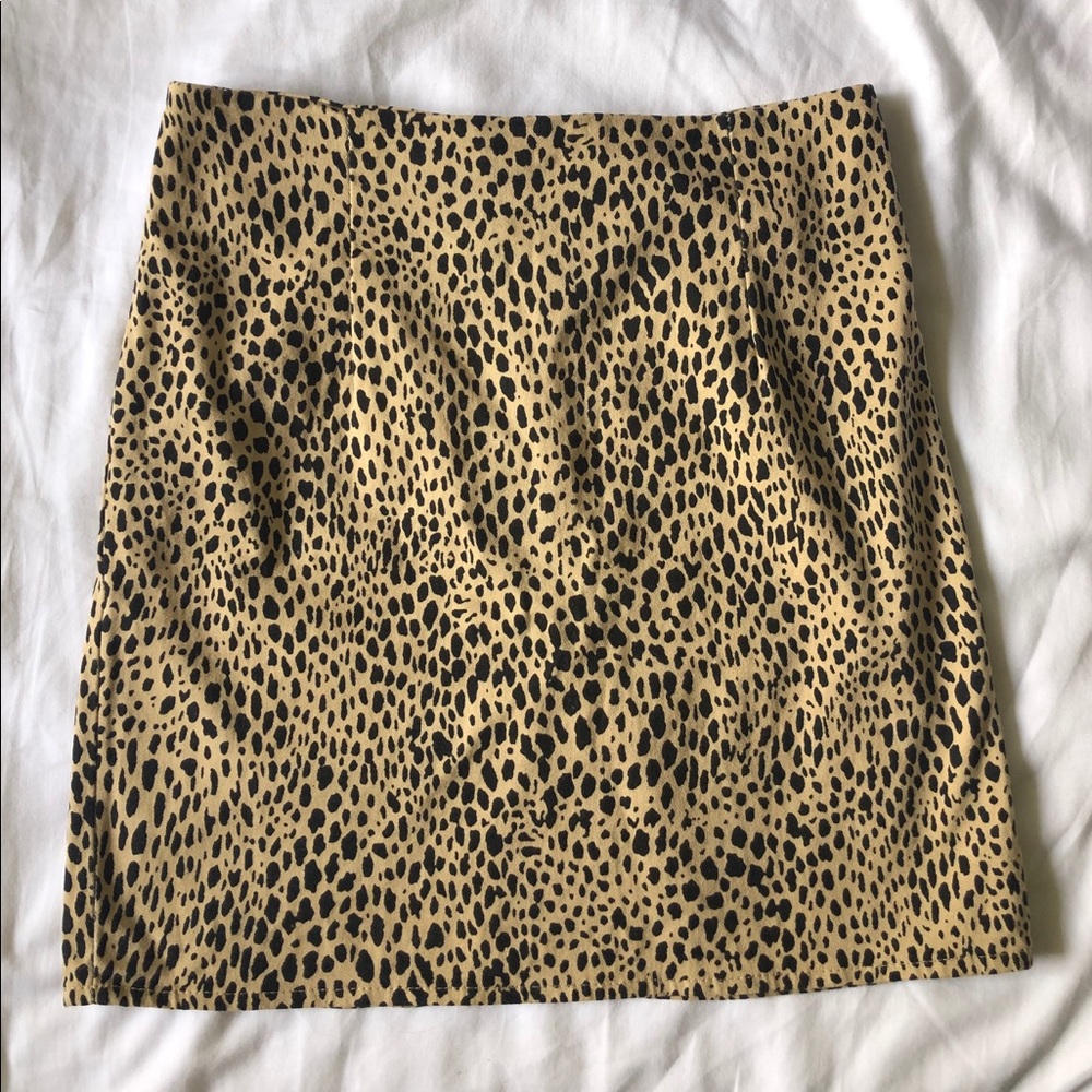 brandy melville cheetah skirt🐆